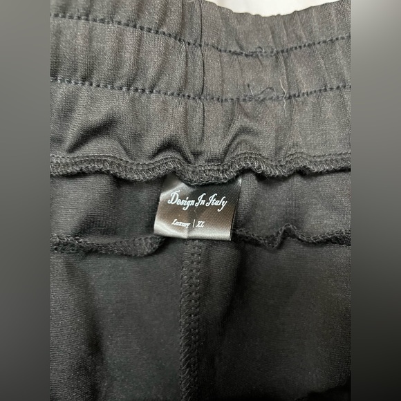 Joggers with Pockets - Picture 3 of 3